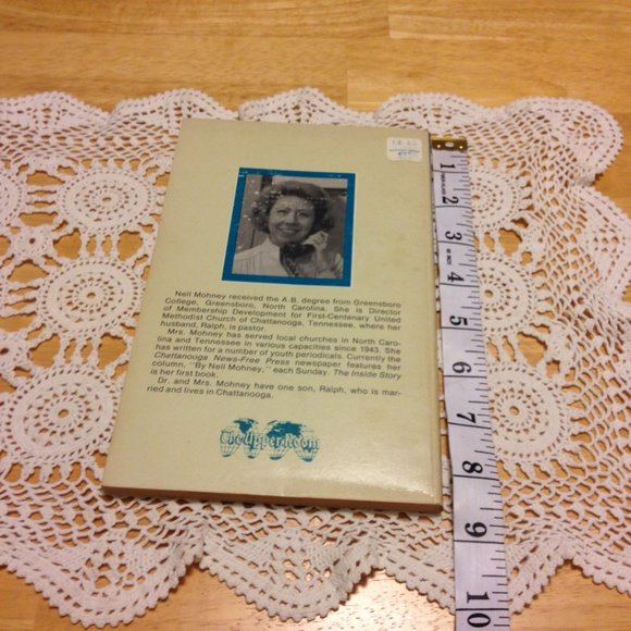 3 for $10 book sale! Vintage Christian Testimony - 1979 Signed Nell Mohney - Picture 4 of 8